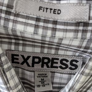 Express fitted button-down